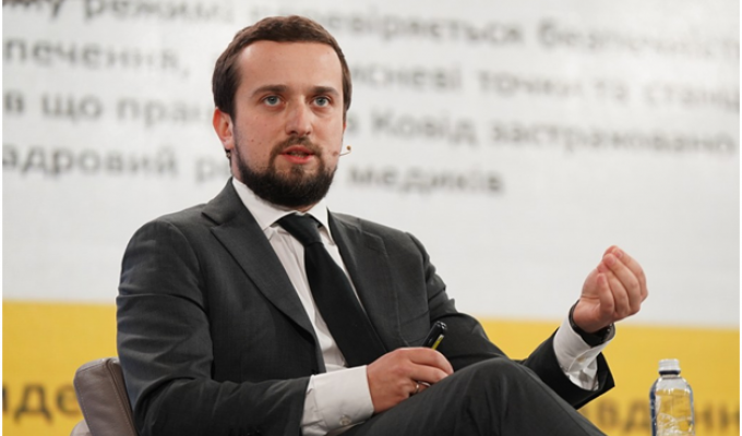 Тимошенко анонсував масштабну реконструкцію обласних лікарень за програмою «Велике будівництво» Тимошенко анонсував масштабну реконструкцію обласних лікарень за програмою «Велике будівництво»