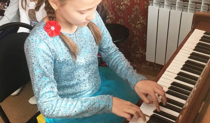 Юні артисти виступили із концером для дошкілят