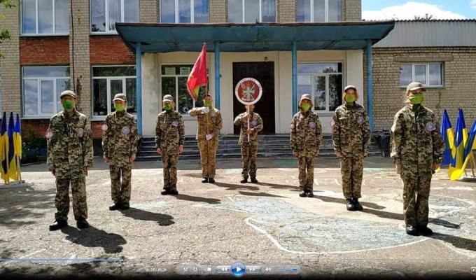 Команда Комишуваського НВК зайняла ІІІ місце в обласній військово-патріотичній грі «Сокіл» («Джура») Команда Комишуваського НВК зайняла ІІІ місце в обласній військово-патріотичній грі «Сокіл» («Джура»)