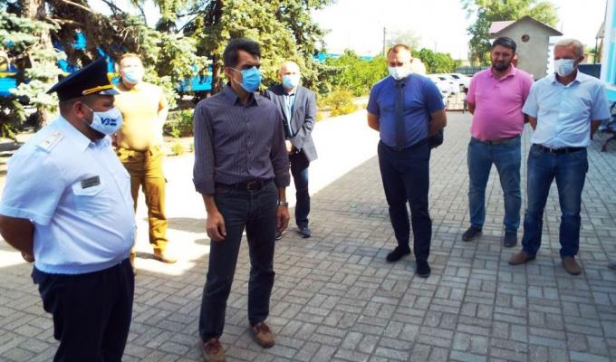 Роман Власенко прийняв участь у робочій зустрічі з головою правління АТ «Укрзалізниця» Володимиром Жмаком Роман Власенко прийняв участь у робочій зустрічі з головою правління АТ «Укрзалізниця» Володимиром Жмаком