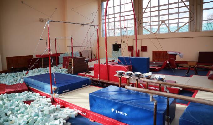 Зал спортивної гімнастики Луганського обласного фізкультурного центру «Олімп» – перший в Україні побудований з «нуля» за роки незалежності Зал спортивної гімнастики Луганського обласного фізкультурного центру «Олімп» – перший в Україні побудований з «нуля» за роки незалежності