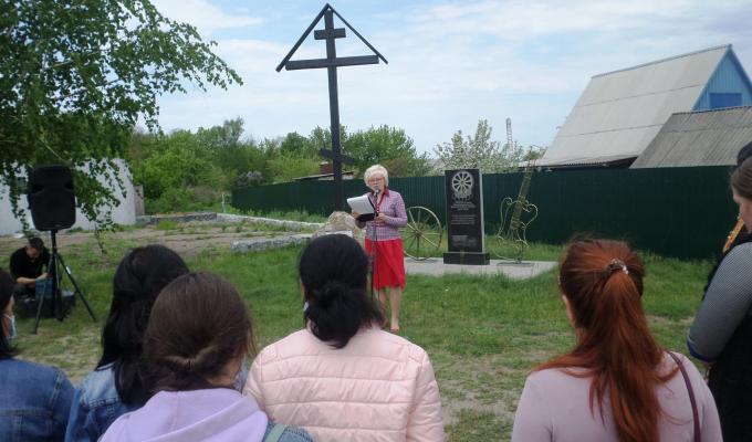 День пам'яті жертв політичних репресій за часів радянської влади - щорічний національний пам'ятний день в Україні, що припадає на третю неділю травня День пам'яті жертв політичних репресій за часів радянської влади - щорічний національний пам'ятний день в Україні, що припадає на третю неділю травня