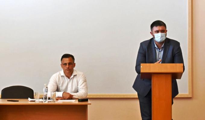 В апаратній нараді Попаснянської міської військово-цивільної адміністрації взяв участь голова Сєвєродонецької райдержадміністрації Роман Власенко В апаратній нараді Попаснянської міської військово-цивільної адміністрації взяв участь голова Сєвєродонецької райдержадміністрації Роман Власенко