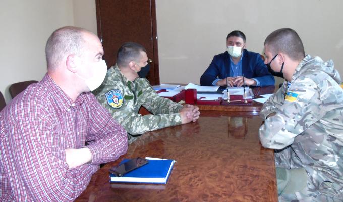 Відбулася робоча зустріч Романа Власенка із керівниками ВЦА прифронтових територій Попаснянського району Відбулася робоча зустріч Романа Власенка із керівниками ВЦА прифронтових територій Попаснянського району