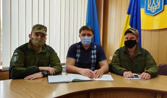 Попаснянська райдержадміністрація нагадує про заборону продажу алкоголю військовослужбовцям