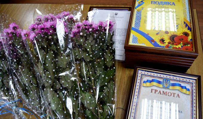 На Попаснянщині з нагоди професійного свята відзначили кращих працівників місцевого самоврядування На Попаснянщині з нагоди професійного свята відзначили кращих працівників місцевого самоврядування