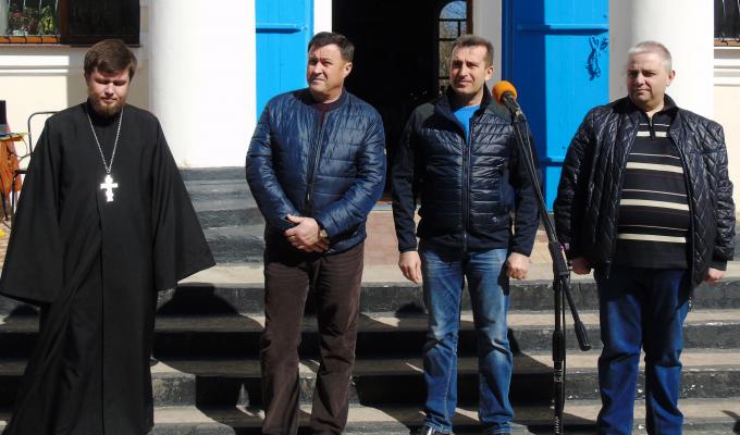 У Попасній пройшла благодійна акція "Створи Пасхальну писанку" У Попасній пройшла благодійна акція "Створи Пасхальну писанку"