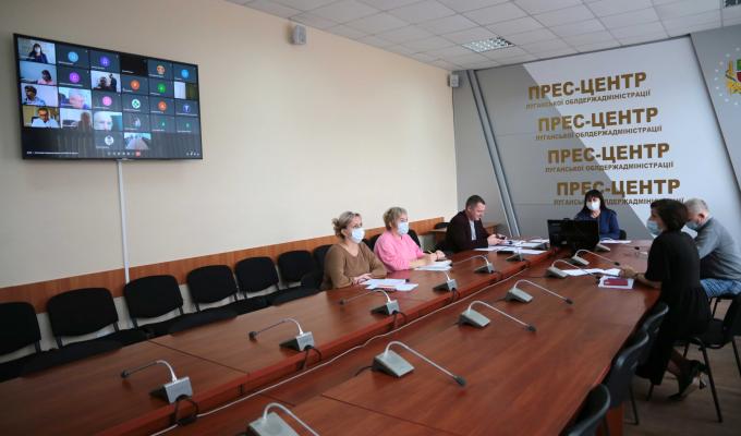 На Луганщині пришвидшать проведення вакцинації від COVID-19 На Луганщині пришвидшать проведення вакцинації від COVID-19