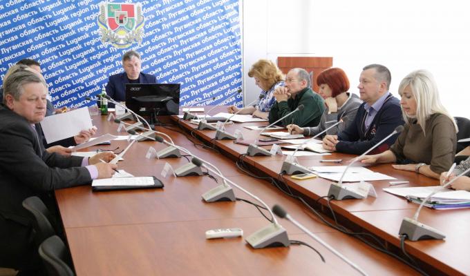 Мале та середнє підприємництво повинно кооперуватися задля спільного розвитку бізнес-середовища Луганщини, – Юрій Гарбуз Мале та середнє підприємництво повинно кооперуватися задля спільного розвитку бізнес-середовища Луганщини, – Юрій Гарбуз