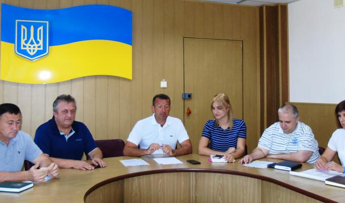 Очільник району провів передостанню нараду з підготовки до відзначення Дня Державного Прапора України та Дня незалежності України Очільник району провів передостанню нараду з підготовки до відзначення Дня Державного Прапора України та Дня незалежності України