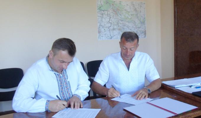 Підписано Угоду про співпрацю із Косівською районною радою Івано-Франківської області Підписано Угоду про співпрацю із Косівською районною радою Івано-Франківської області