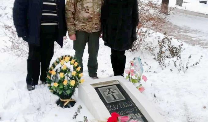 Очільник району вшанував пам'ять жертв Голодомору Очільник району вшанував пам'ять жертв Голодомору