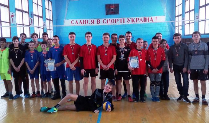 На Попаснянщині пройшли районні змагання з волейболу серед учнівських збірних На Попаснянщині пройшли районні змагання з волейболу серед учнівських збірних