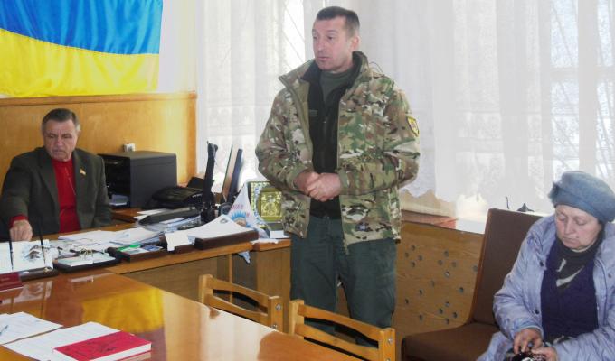 Голова Попаснянської райдержадміністрації Сергій Шакун відвідав чергову сесію Нижнєнської селищної ради Голова Попаснянської райдержадміністрації Сергій Шакун відвідав чергову сесію Нижнєнської селищної ради
