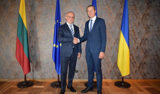 Голова Держенергоефективності та Міністр енергетики Литви обговорили здобутки та наступні пріоритети співпраці України та Литви у «чистій» енергетиці Голова Держенергоефективності та Міністр енергетики Литви обговорили здобутки та наступні пріоритети співпраці України та Литви у «чистій» енергетиці