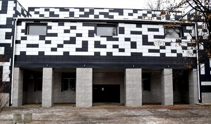 Завершено капітальний ремонт фасаду Попаснянського районного краєзнавчого музею імені Семена Іофе