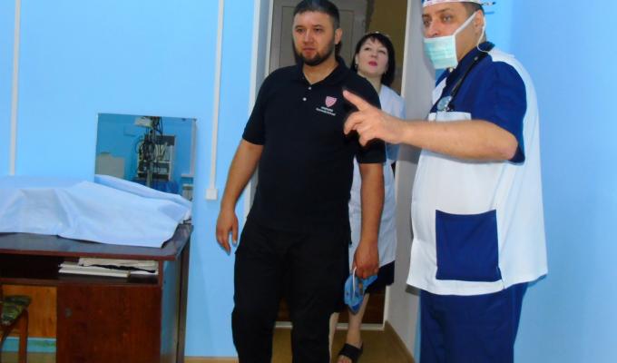 Роман Власенко з робочим візитом відвідав Попаснянську районну лікарню Роман Власенко з робочим візитом відвідав Попаснянську районну лікарню
