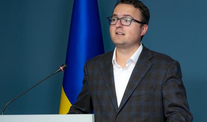 Антон Кориневич: Переважна більшість українців вважає окупацію Криму та конфлікт на Донбасі частиною одного збройного конфлікту, спричиненого Росією Антон Кориневич: Переважна більшість українців вважає окупацію Криму та конфлікт на Донбасі частиною одного збройного конфлікту, спричиненого Росією
