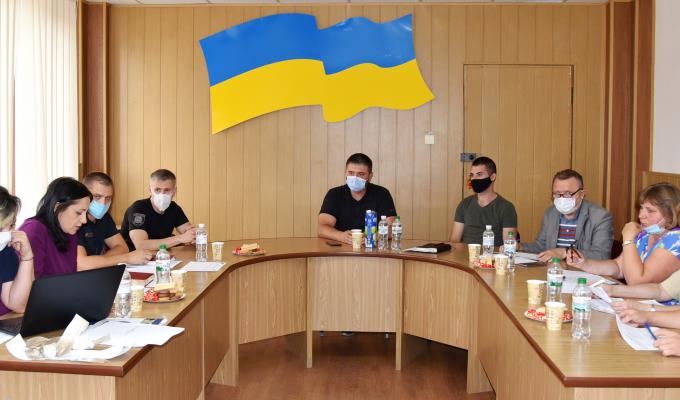 В райдержадміністрації провели теоретично-практичні навчання з відпрацювання реагування при масових інфекційних захворюваннях В райдержадміністрації провели теоретично-практичні навчання з відпрацювання реагування при масових інфекційних захворюваннях