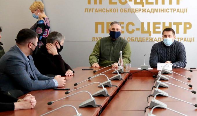 Романа Власенка відзначено медаллю «За сприяння Збройним Силам України» Романа Власенка відзначено медаллю «За сприяння Збройним Силам України»