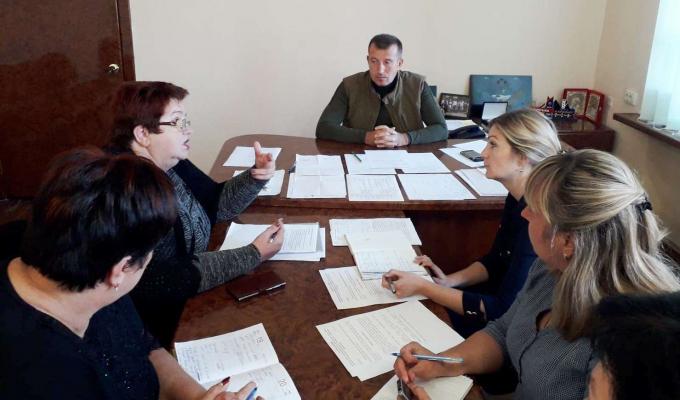 Голова району провів засідання районного штабу з проходження сталого опалювального сезону 2018/19 років Голова району провів засідання районного штабу з проходження сталого опалювального сезону 2018/19 років