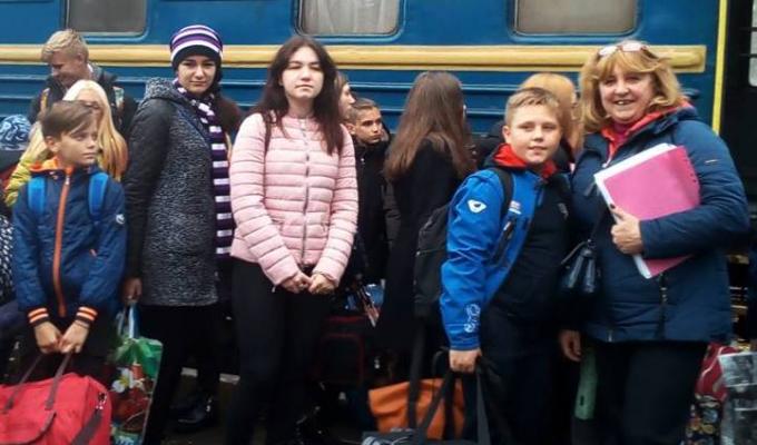 На прифронтовій Попаснянщині оздоровлення дітей триває На прифронтовій Попаснянщині оздоровлення дітей триває