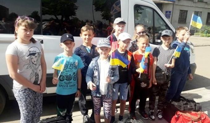На Попаснянщині розпочато літню оздоровчу кампанію На Попаснянщині розпочато літню оздоровчу кампанію