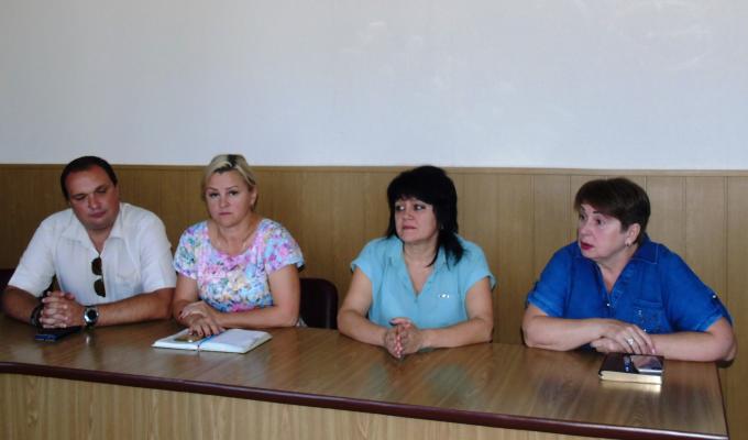 Для дітей-сиріт Попаснянського району придбають житло за бюджетні кошти Для дітей-сиріт Попаснянського району придбають житло за бюджетні кошти