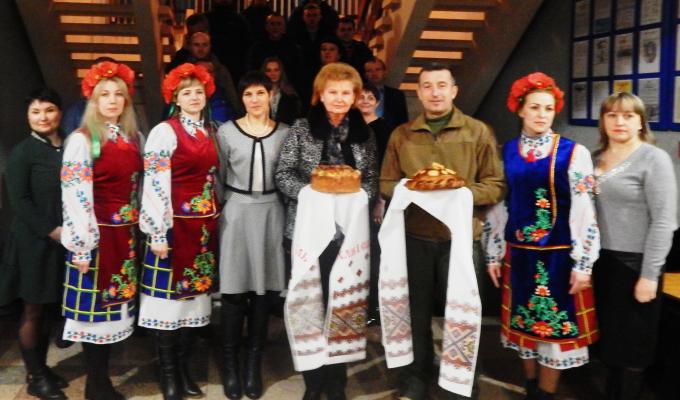 До Попаснянського району знову завітали гості з Костопільщини! До Попаснянського району знову завітали гості з Костопільщини!