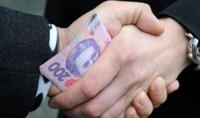 Задокументовано факт надання неправомірної вигоди поліцейському місцевим мешканцем Попаснянського району Задокументовано факт надання неправомірної вигоди поліцейському місцевим мешканцем Попаснянського району