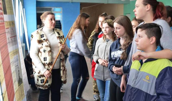 В Попаснянському районі розпочалася виставка «Українська повстанська армія – відповідь нескореного народу»