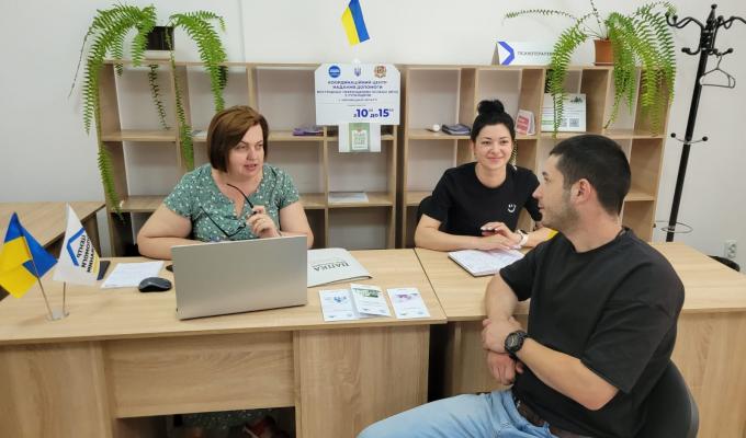 У Чернівецькому хабі у червні проведено низку різноманітних заходів для ВПО У Чернівецькому хабі у червні проведено низку різноманітних заходів для ВПО