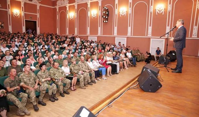 Відбулися обласні урочистості з нагоди Дня Конституції України. Відбулися обласні урочистості з нагоди Дня Конституції України.