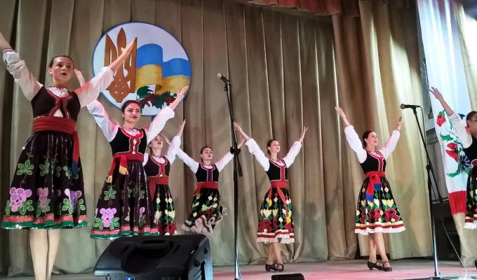 Творчі колективи Попаснянського району виступили із концертною програмою на Сокальщині Львівської області Творчі колективи Попаснянського району виступили із концертною програмою на Сокальщині Львівської області