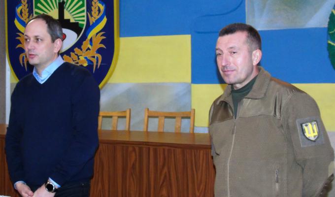 Вадим Черниш ознайомився із питаннями, які найбільше турбують жителів Гірського Попаснянського району Вадим Черниш ознайомився із питаннями, які найбільше турбують жителів Гірського Попаснянського району