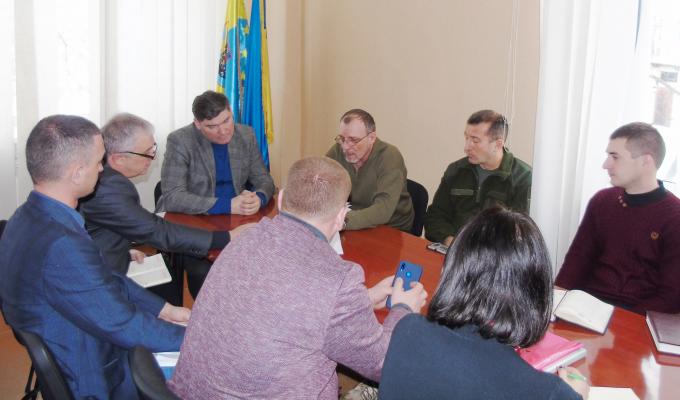 Відбулося екстрене засідання комісії з питань забезпечення мешканців Золотого-4 тимчасовим житлом