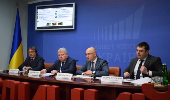 Понад півмільйона сімей-учасників програми «теплих кредитів» вже заощаджують до 70% на комунальних рахунках Понад півмільйона сімей-учасників програми «теплих кредитів» вже заощаджують до 70% на комунальних рахунках