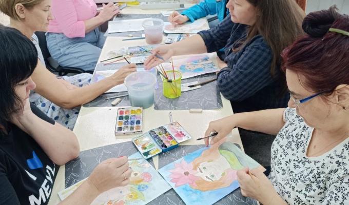 У Франківському хабі триває серія заходів з арт - терапії У Франківському хабі триває серія заходів з арт - терапії