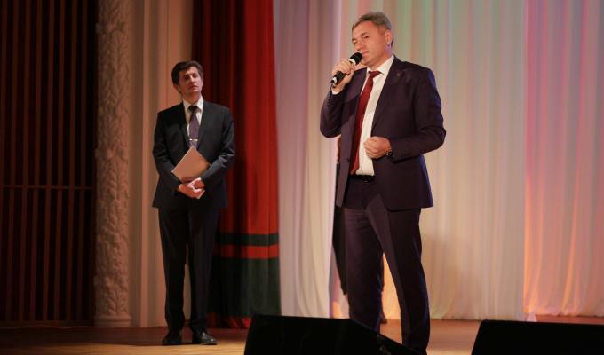 Пам’ятаймо кожного, хто кров’ю пише літопис незалежної України, – Юрій Гарбуз Пам’ятаймо кожного, хто кров’ю пише літопис незалежної України, – Юрій Гарбуз