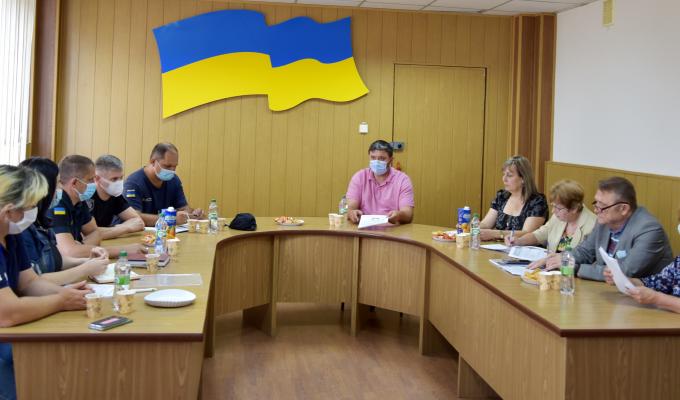 В райдержадміністрації обговорили план підготовки та реагування при виникненні на території Попаснянського району масових інфекційних захворювань на COVID-19 В райдержадміністрації обговорили план підготовки та реагування при виникненні на території Попаснянського району масових інфекційних захворювань на COVID-19