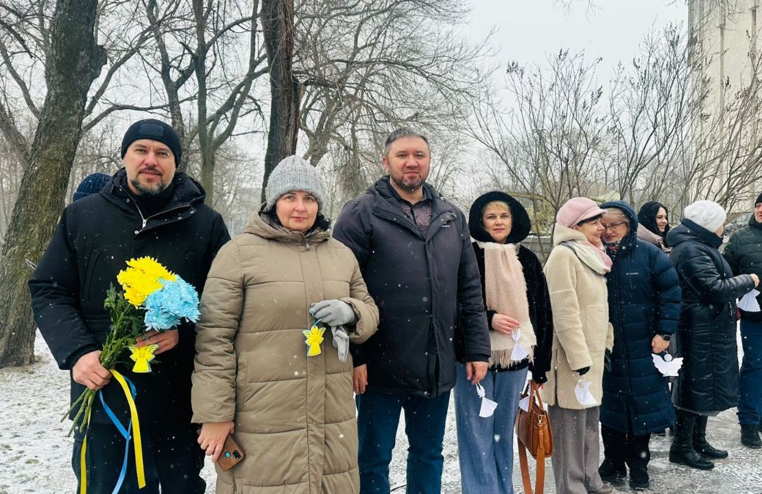 тиха акція "Ангели пам'яті" у Дніпрі 