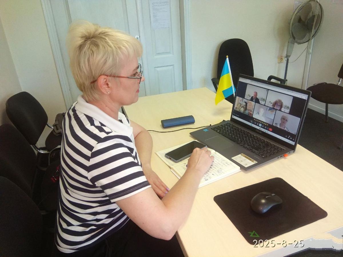 Освітню мережу Сіверськодонецького району складають 59 загальноосвітніх навчальних закладів, які охоплюють більш як 12700 учнів