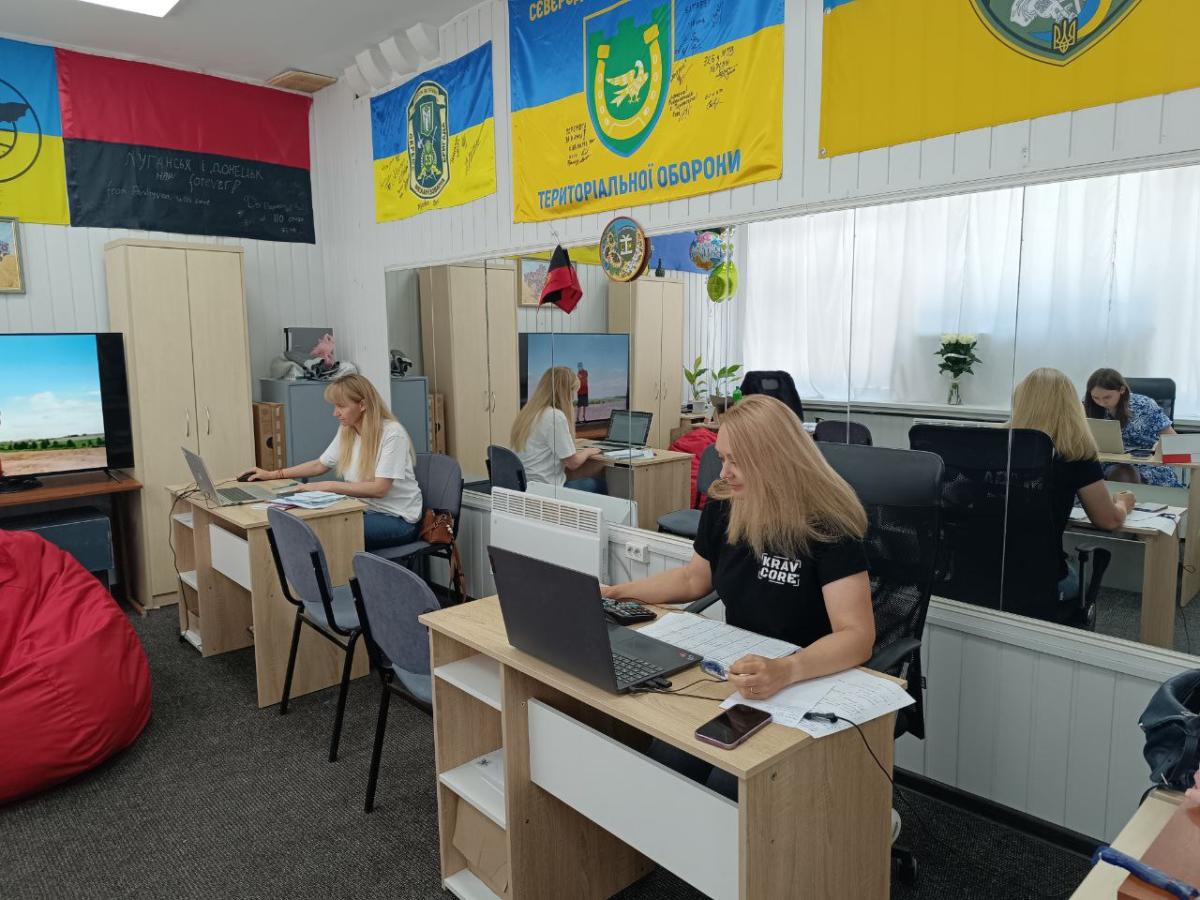 Три роки допомогу жителям нашої області на Прикарпатті надає Координаційний центр для ВПО – луганчан в Івано-Франківську