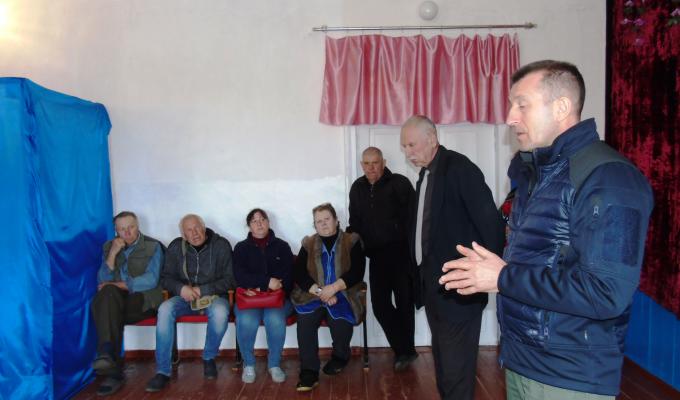 У селищі Комишуваха-1 Попаснянського району відбувся виїзний прийом громадян
