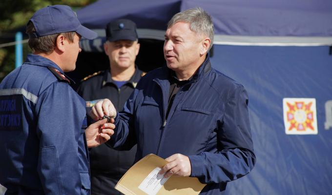 Підвищуємо безпеку громадян у надзвичайних ситуаціях, – Юрій Гарбуз передав рятувальникам сучасне обладнання Підвищуємо безпеку громадян у надзвичайних ситуаціях, – Юрій Гарбуз передав рятувальникам сучасне обладнання