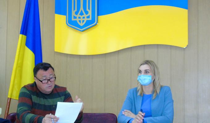 В Попаснянському районі відбулося засідання ТЕБ та НС з питань запобігання поширенню COVID-19 В Попаснянському районі відбулося засідання ТЕБ та НС з питань запобігання поширенню COVID-19