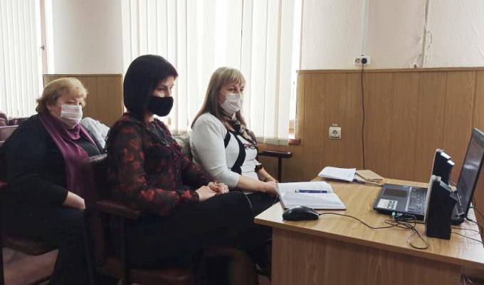 Представники Попаснянської райдержадміністрації прийняли участь у онлайн-семінарі зі стратегічного планування в секторі охорони здоров’я Представники Попаснянської райдержадміністрації прийняли участь у онлайн-семінарі зі стратегічного планування в секторі охорони здоров’я