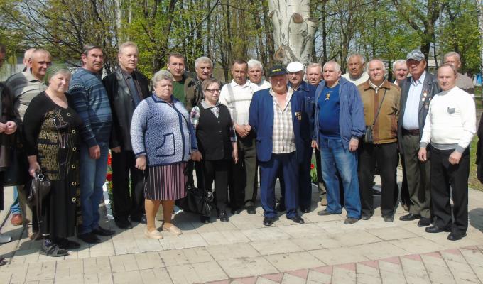 В Попаснянському районі вшанували ліквідаторів наслідків аварії на ЧАЕС. В Попаснянському районі вшанували ліквідаторів наслідків аварії на ЧАЕС.