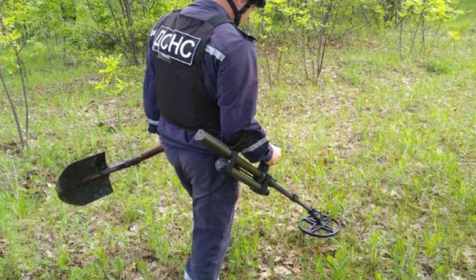 Піротехніками на Луганщині вилучено 29 одиниць вибухонебезпечних предметів Піротехніками на Луганщині вилучено 29 одиниць вибухонебезпечних предметів