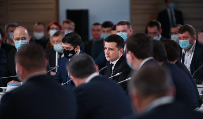 Президент на засіданні Ради розвитку громад та територій: Для остаточного завершення децентралізації маємо вирішити кілька важливих завдань Президент на засіданні Ради розвитку громад та територій: Для остаточного завершення децентралізації маємо вирішити кілька важливих завдань